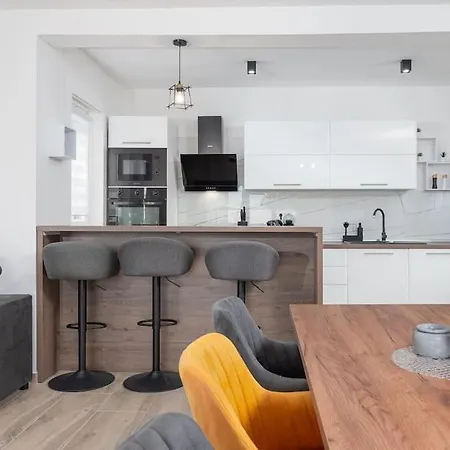 Beata By Istrialux *