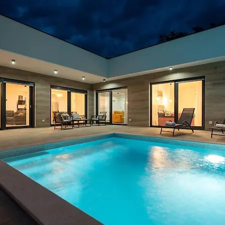 Beata By Istrialux * Bicici