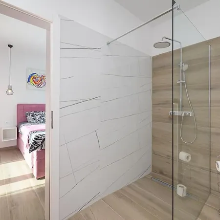 Beata By Istrialux * Bicici