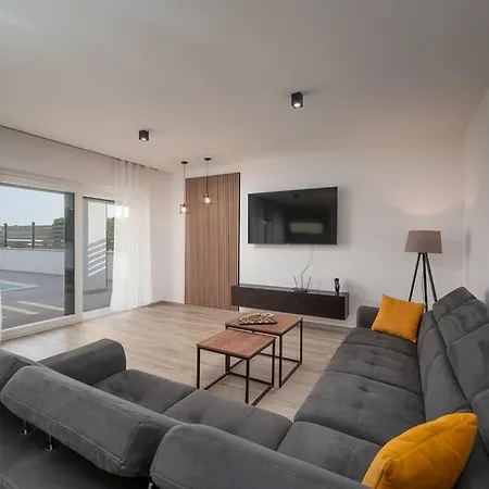 Villa Beata By Istrialux *