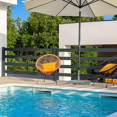 Beata By Istrialux Bicici