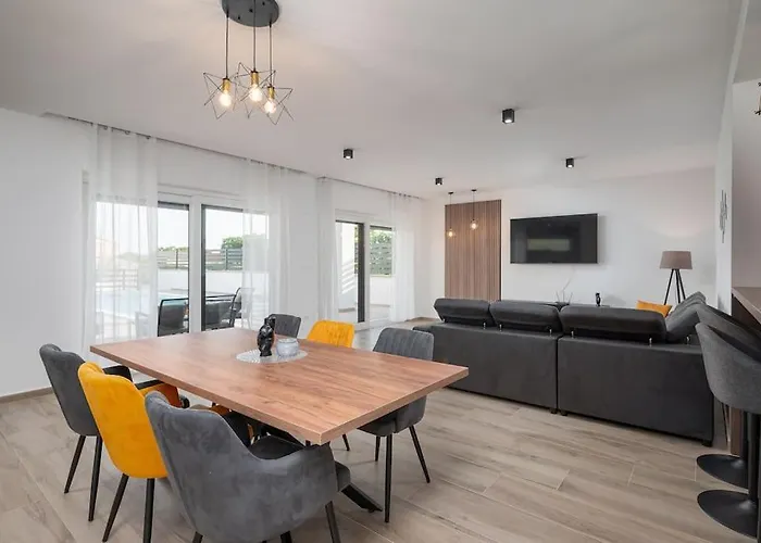 Beata By Istrialux Villa Bicici